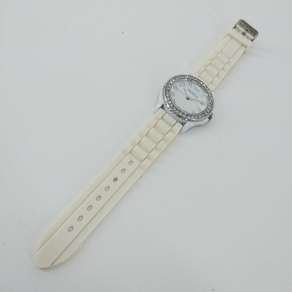 Geneva Rhinestone Wristwatch Women's Silicone Jelly Rubber Watch Circle Round - Picture 3 of 12